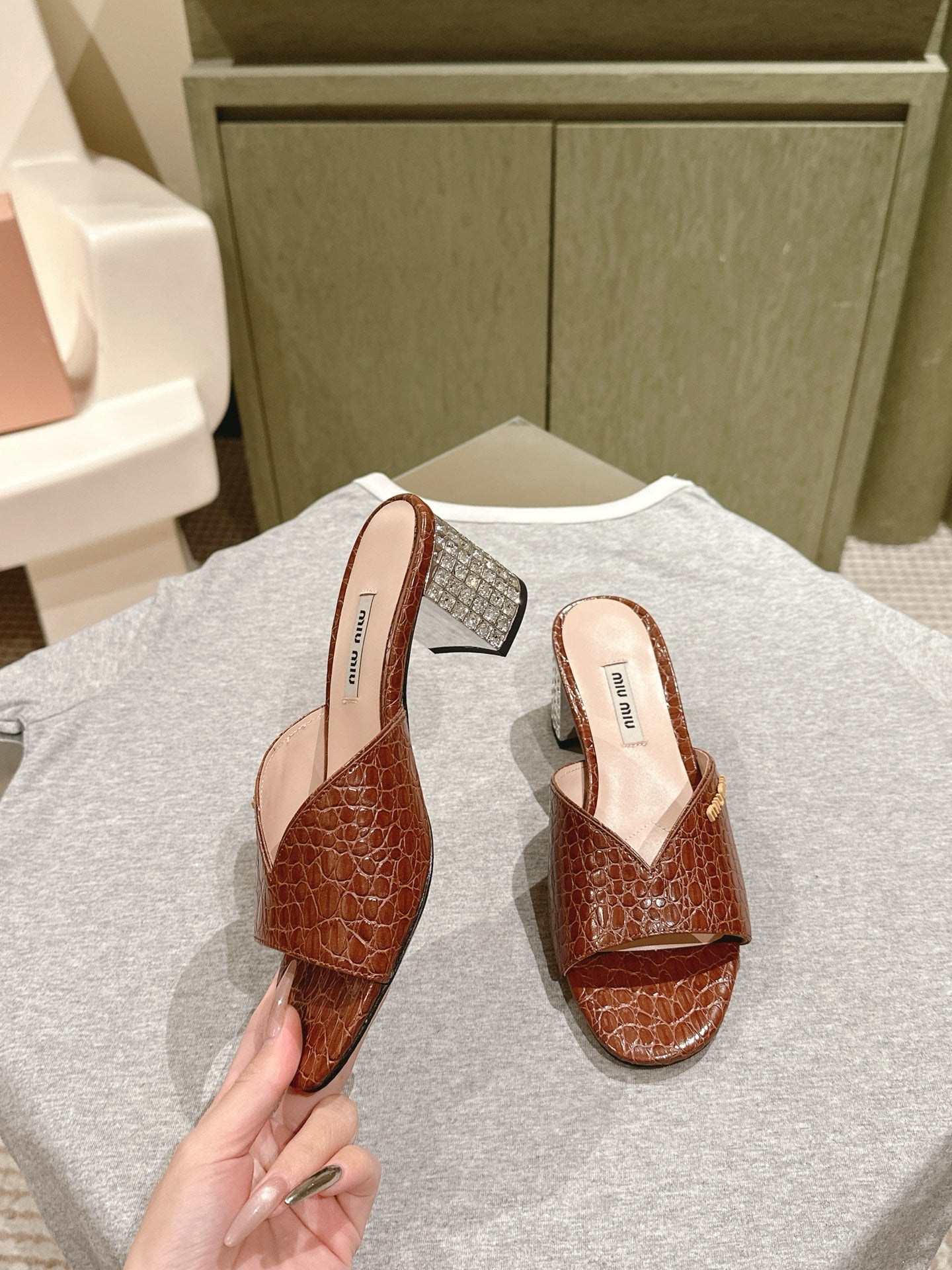 JEWELLED HEEL 55 MULE SANDALS IN RUSET BROWN CALFSKIN - 35