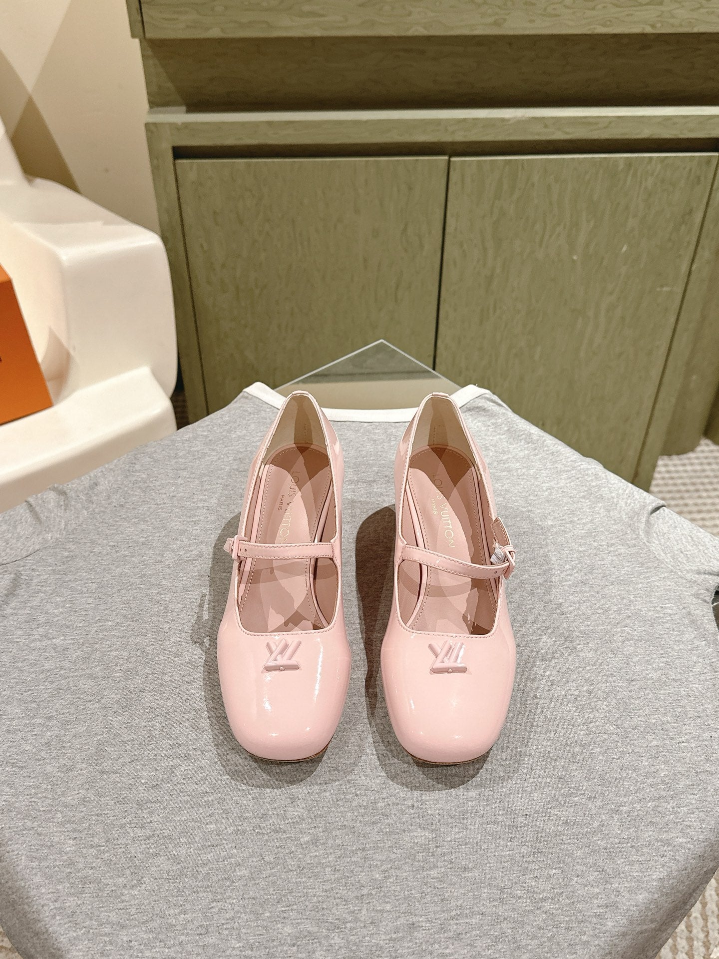 SWING HIGH MARY JANE 55 MM IN PALE PINK PATENT CALFSKIN - 35