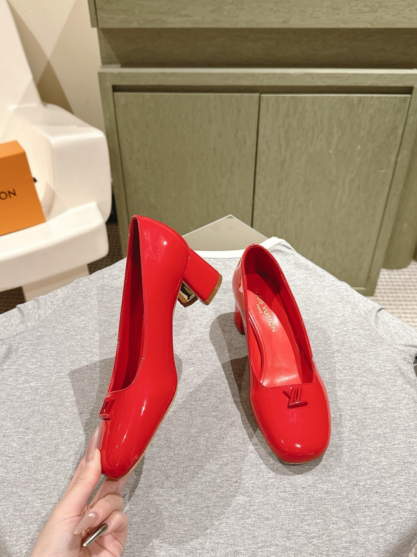 SWING HIGH PUMP 55 MM IN CRIMSON RED PATENT CALFSKIN - 35