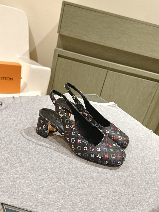 SWING SLINGBACK PUMP 55 MM IN BLACK MONOGRAM CALFSKIN - 35
