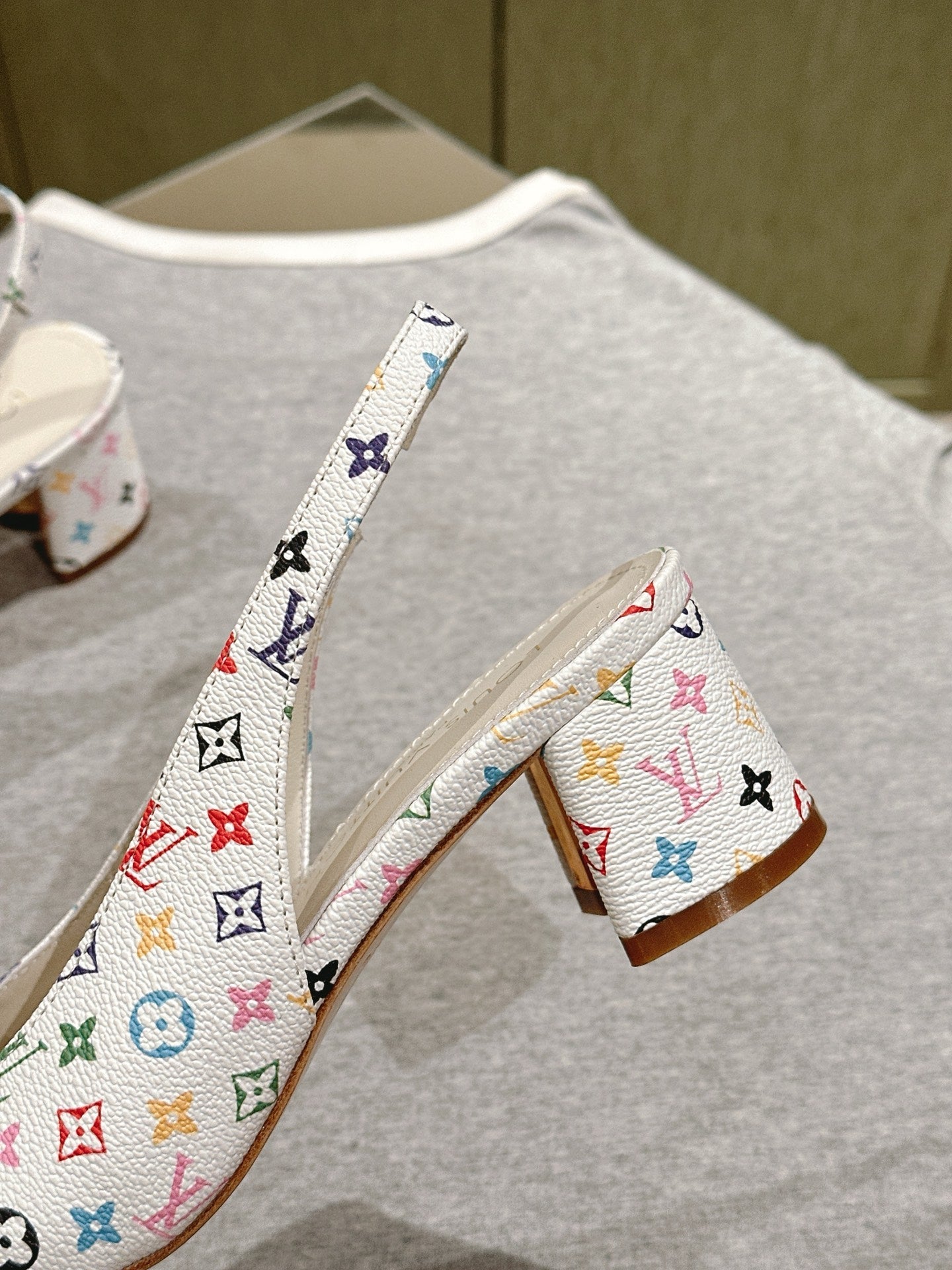SWING SLINGBACK PUMP 55 MM IN WHITE MONOGRAM CALFSKIN - 35