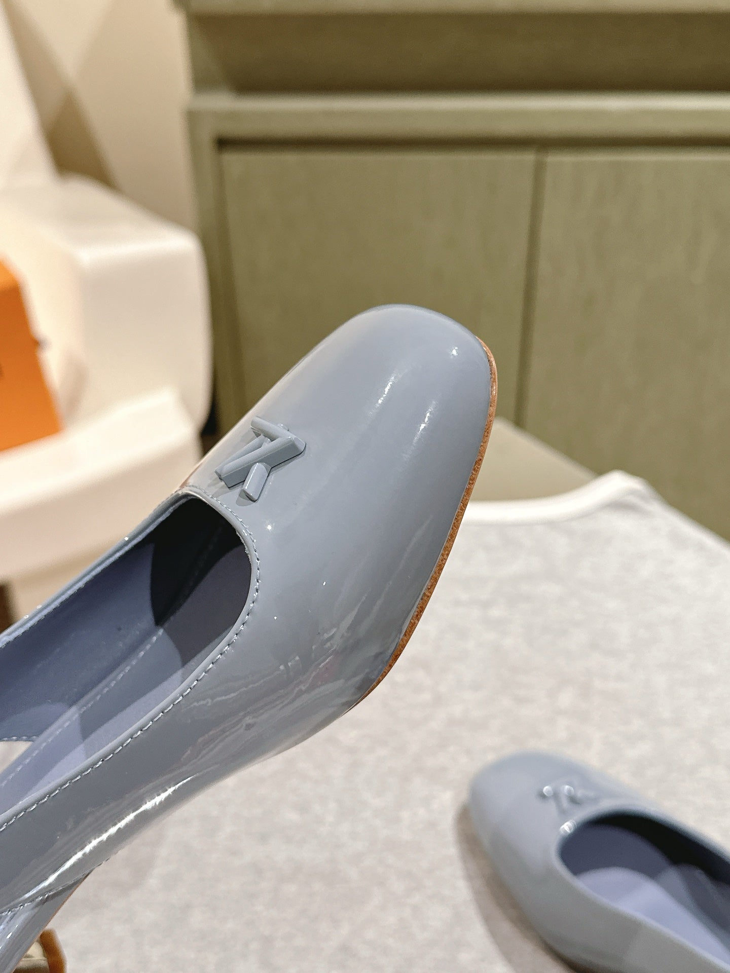 SWING SLINGBACK PUMP 55 MM IN ICE BLUE PATENT CALFSKIN - 35