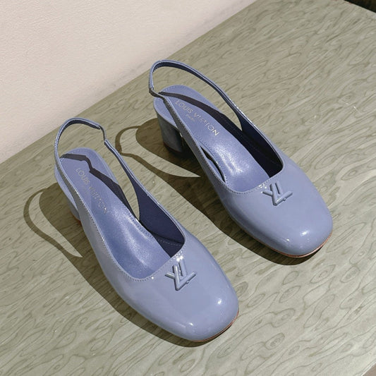 SWING SLINGBACK PUMP 55 MM IN ICE BLUE PATENT CALFSKIN - 35