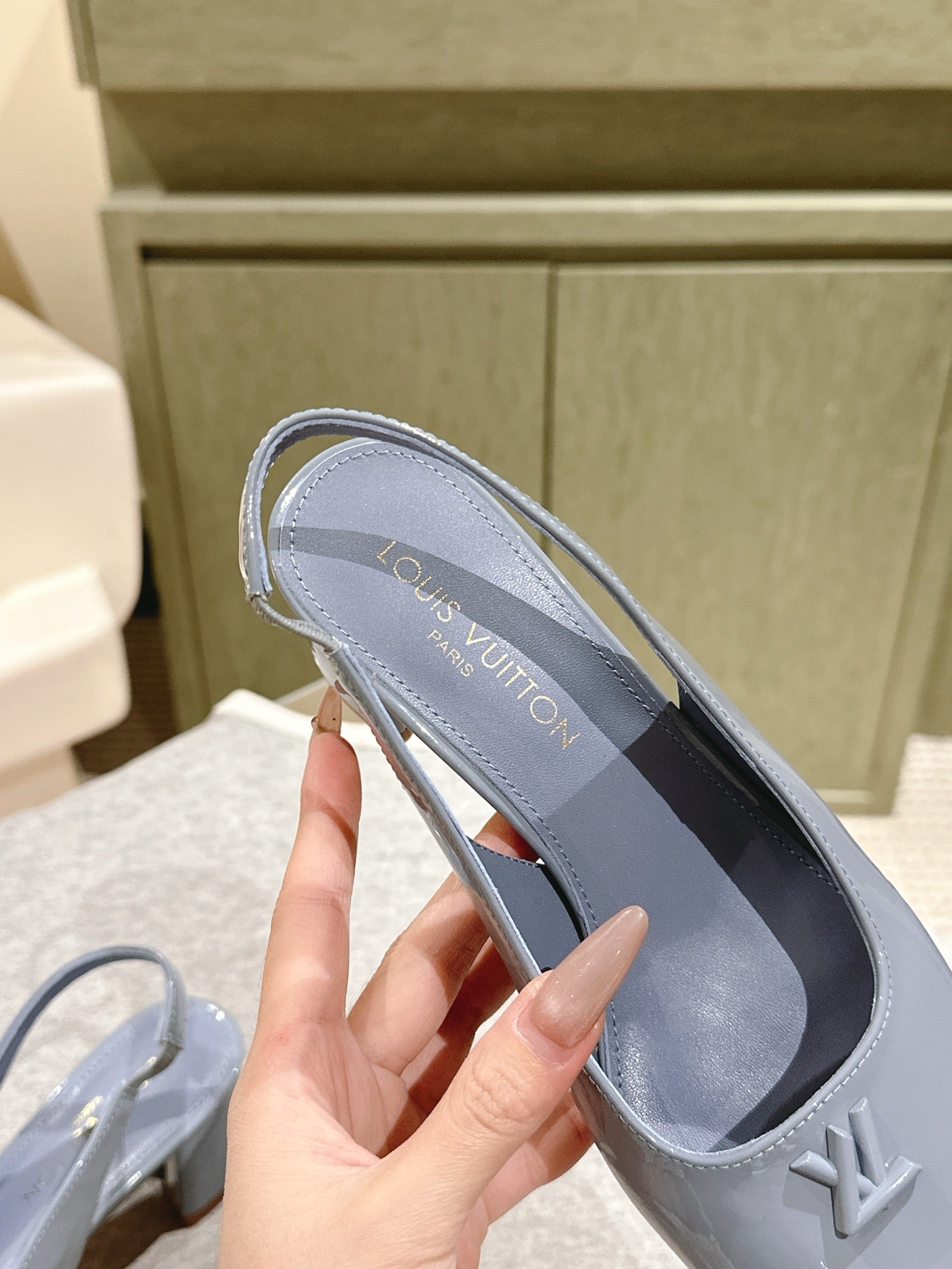 SWING SLINGBACK PUMP 55 MM IN ICE BLUE PATENT CALFSKIN - 35