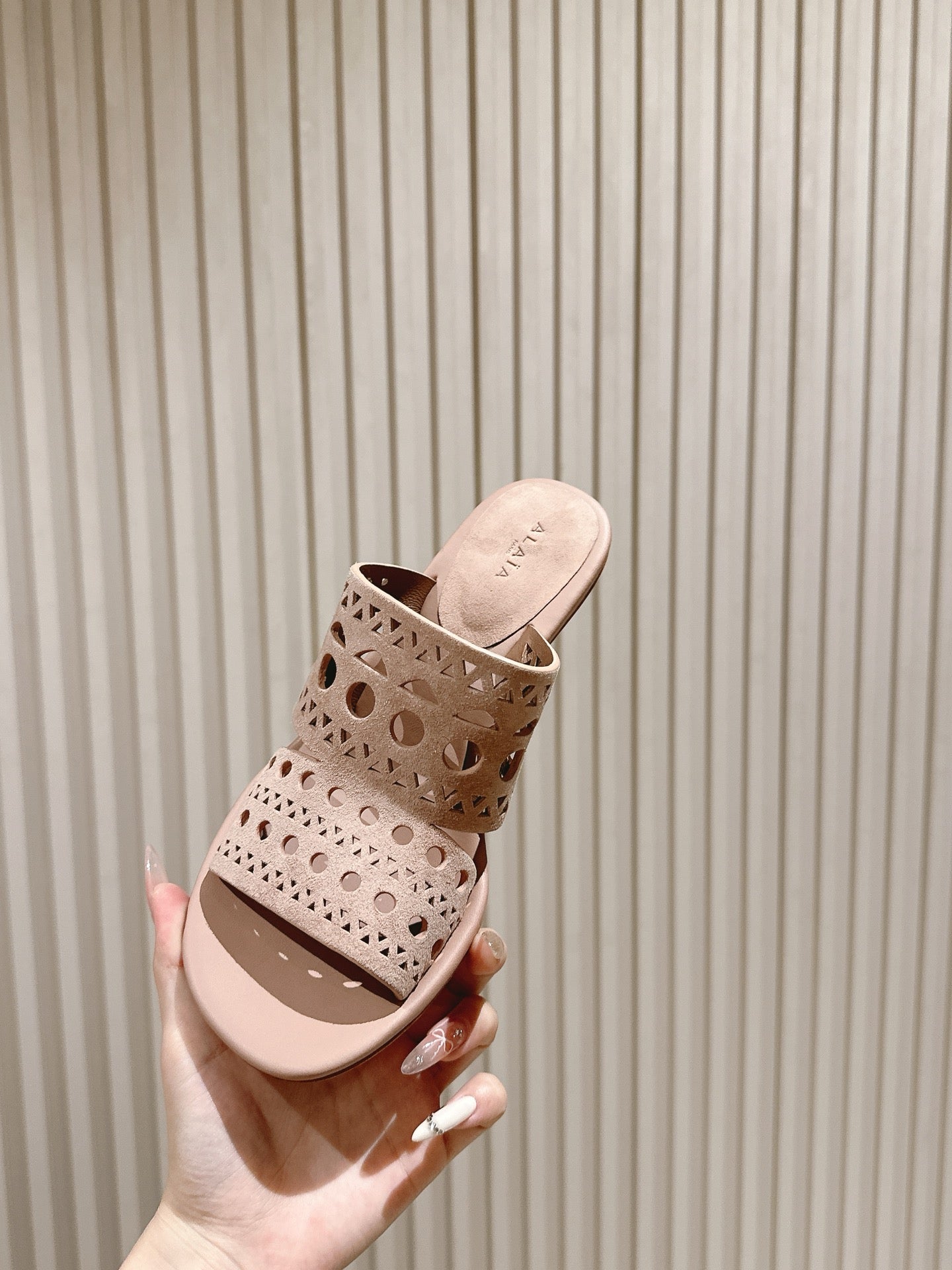ALAIA HIGH HEEL CHUNKY TWO-STRAP 25S IN PINK BEIGE SUEDE - 35