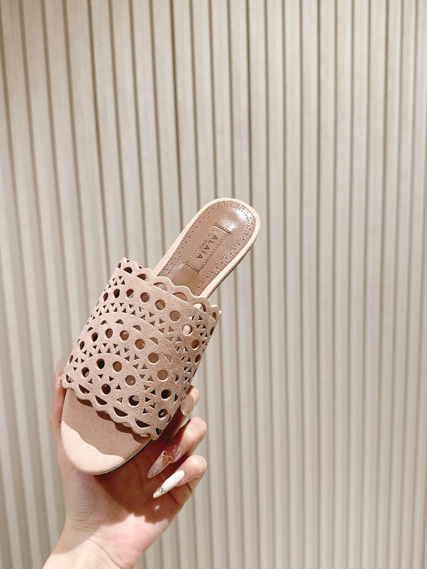 ALAIA PERFORATED SLIDE SANDALS 25S IN PINK BEIGE SUEDE - 35