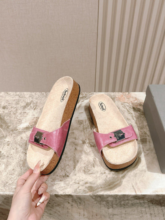 BALENCIAGA 25S SCHOLL SLIDES IN PINK PU LEATHER WITH SILVER HARDWARE - 35