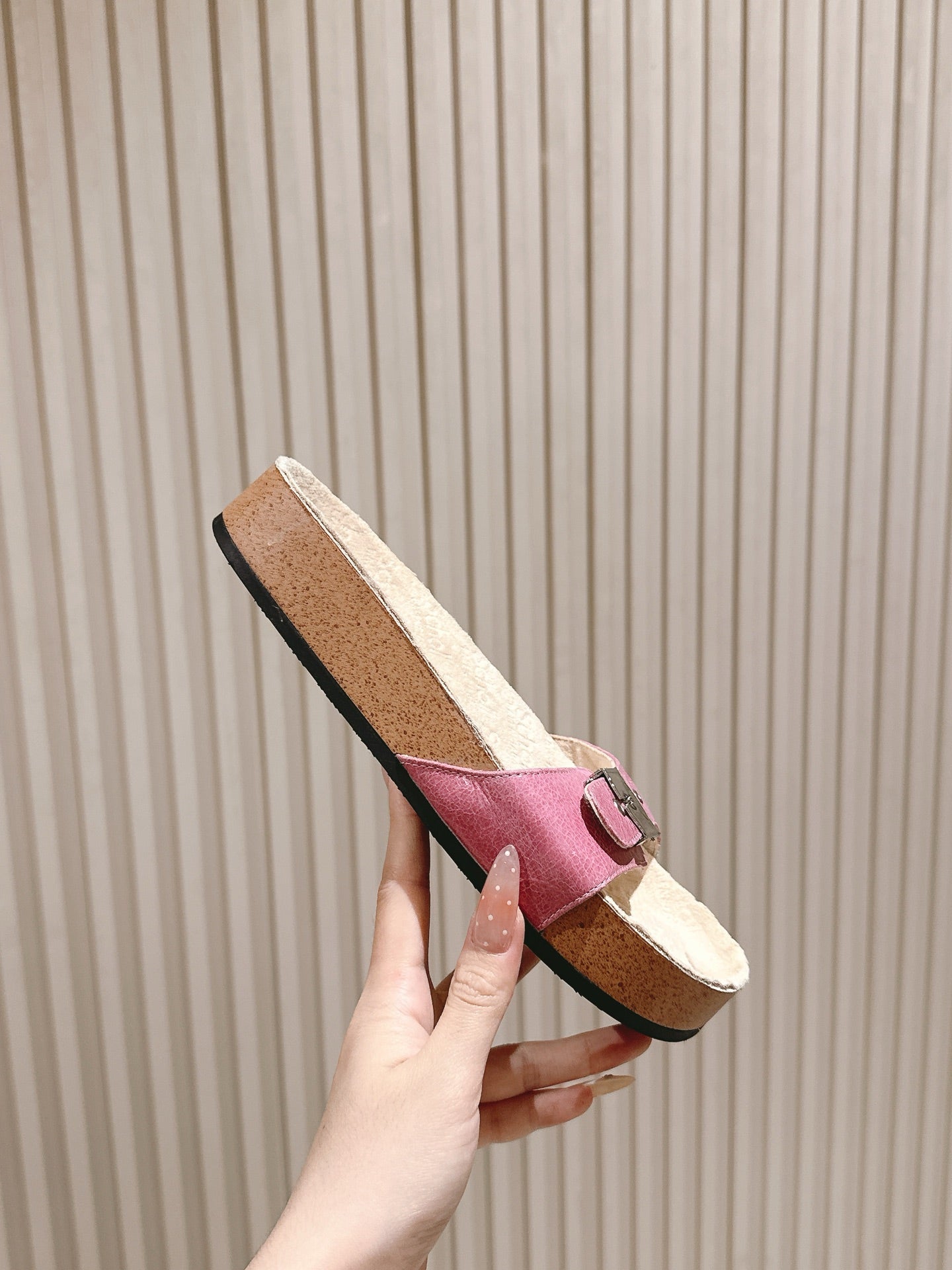 BALENCIAGA 25S SCHOLL SLIDES IN PINK PU LEATHER WITH SILVER HARDWARE - 35