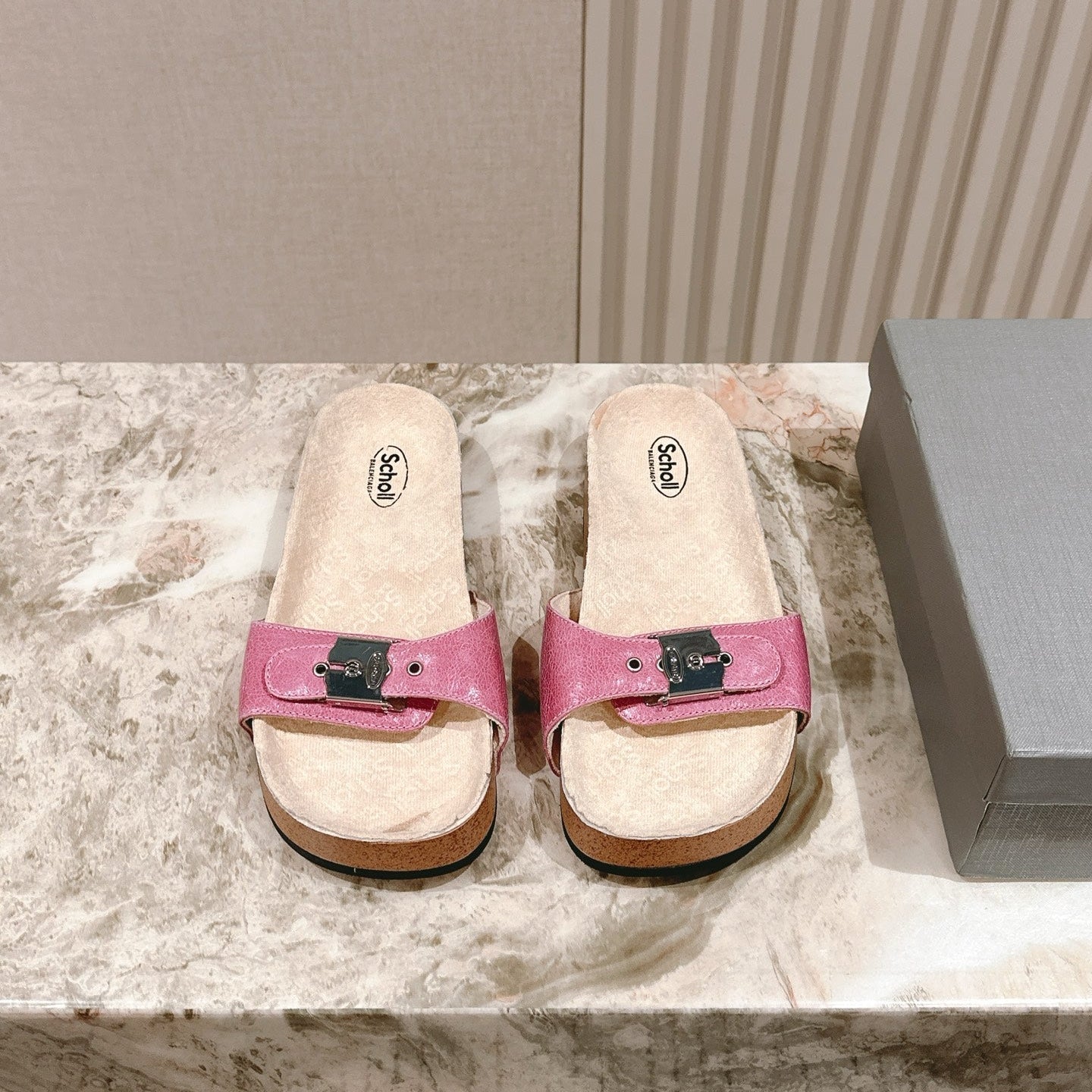 BALENCIAGA 25S SCHOLL SLIDES IN PINK PU LEATHER WITH SILVER HARDWARE - 35