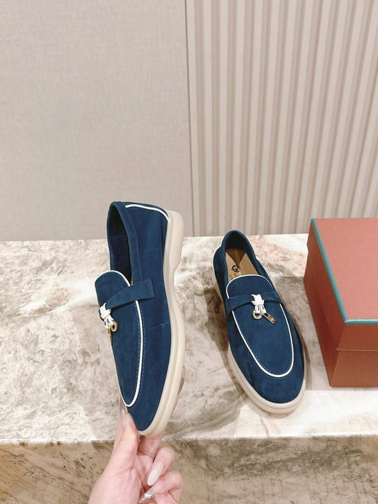 LP ЛОФЕРИ 25S ІЗ ЗАМШІ КОЛЬОРУ STEEL BLUE ЗІ СРІБНОЮ ФУРНІТУРОЮ - 35