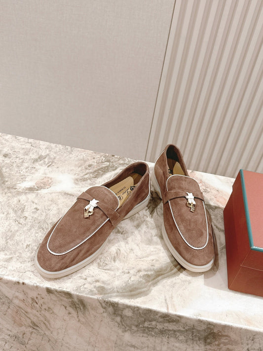 LP LOAFERS 25S IN LIGHT BROWN SUEDE WITH SILVER HARDWARE - 35