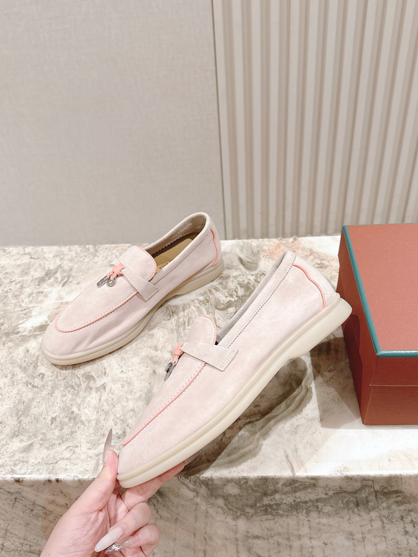 LP LOAFERS 25S IN SOFT BEIGE SUEDE WITH SILVER HARDWARE - 35