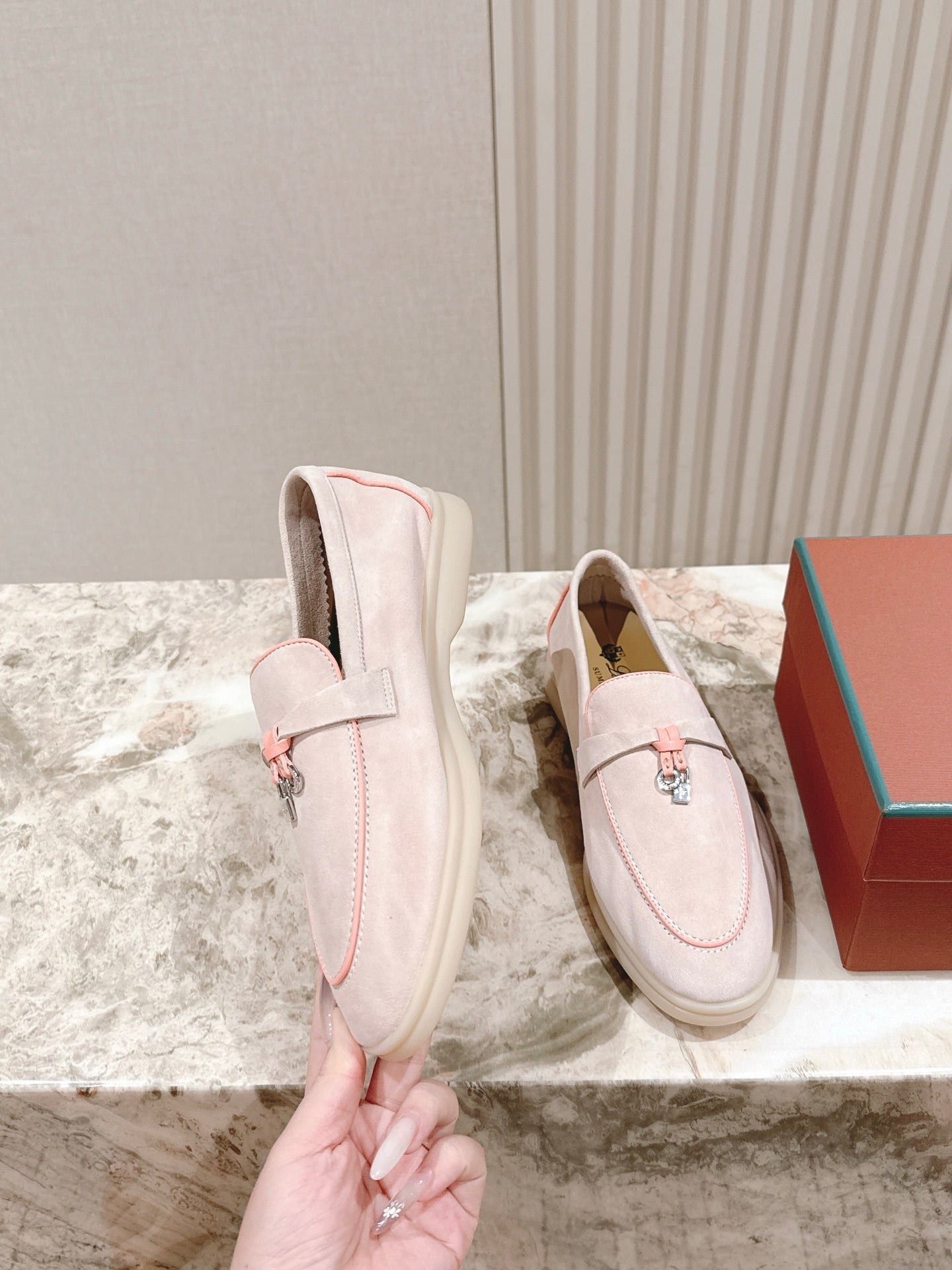 LP LOAFERS 25S IN SOFT BEIGE SUEDE WITH SILVER HARDWARE - 35