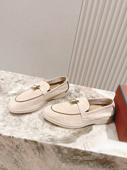 LP LOAFERS 25S IN CHAMPAGNE BEIGE SUEDE WITH SILVER HARDWARE - 35