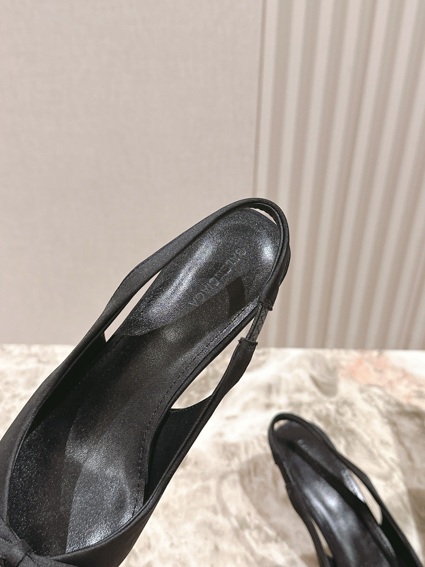 BALENCIAGA 25S HIGH SLINGBACK IN BLACK SATIN WITH SMALL BOW - 34 / 45 mm