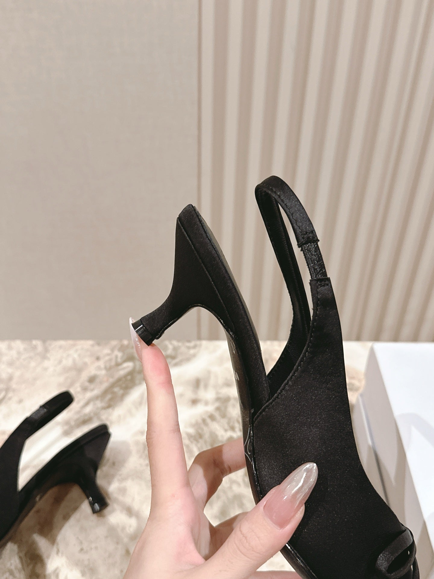 BALENCIAGA 25S HIGH SLINGBACK IN BLACK SATIN WITH SMALL BOW - 34 / 45 mm