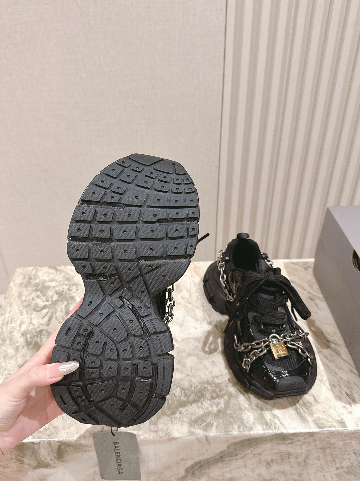 BALENCIAGA 25S 3XL SNEAKERS CHAIN-PADLOCK IN BLACK MESH FABRIC AND PU - 35
