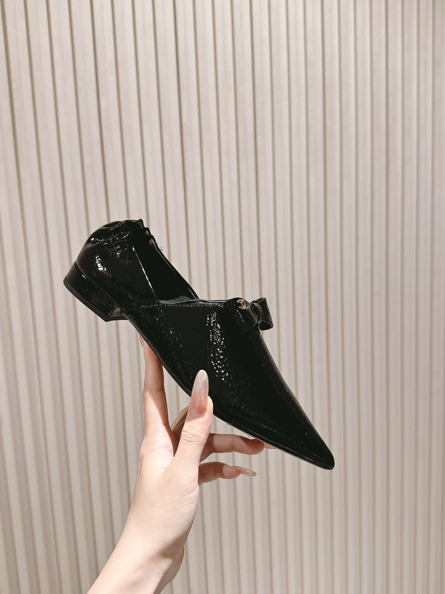 CC FLATS 25S IN BLACK PATENT LEATHER - 35