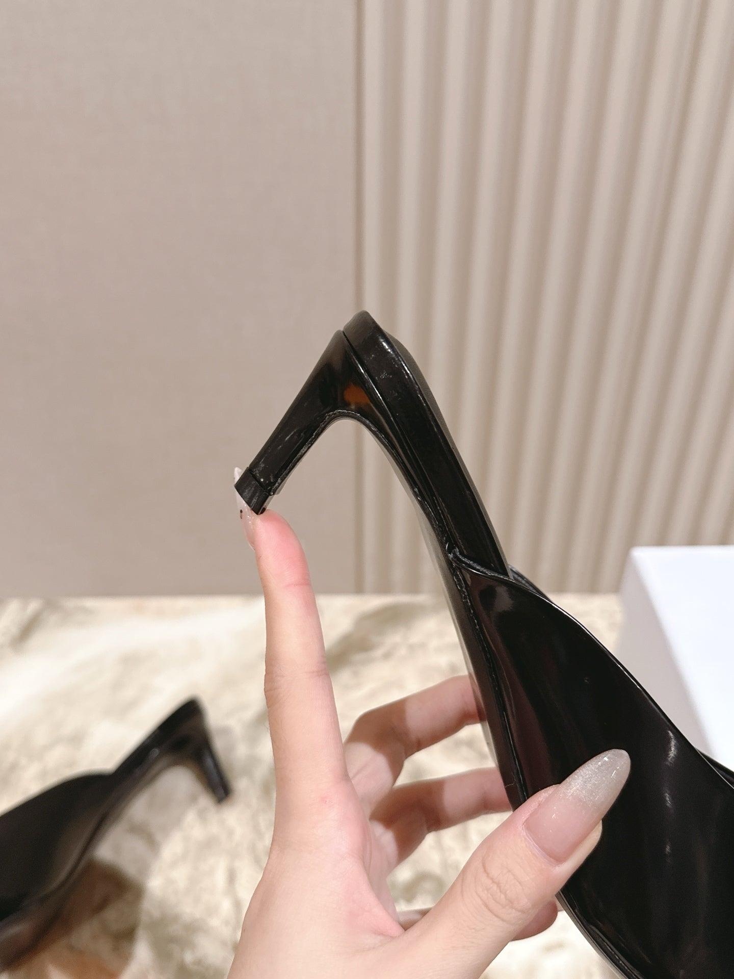 CELINE 25S ALMA TRIOMPHE MULE 45MM IN BLACK CALFSKIN SILVER HARDWARE - 35
