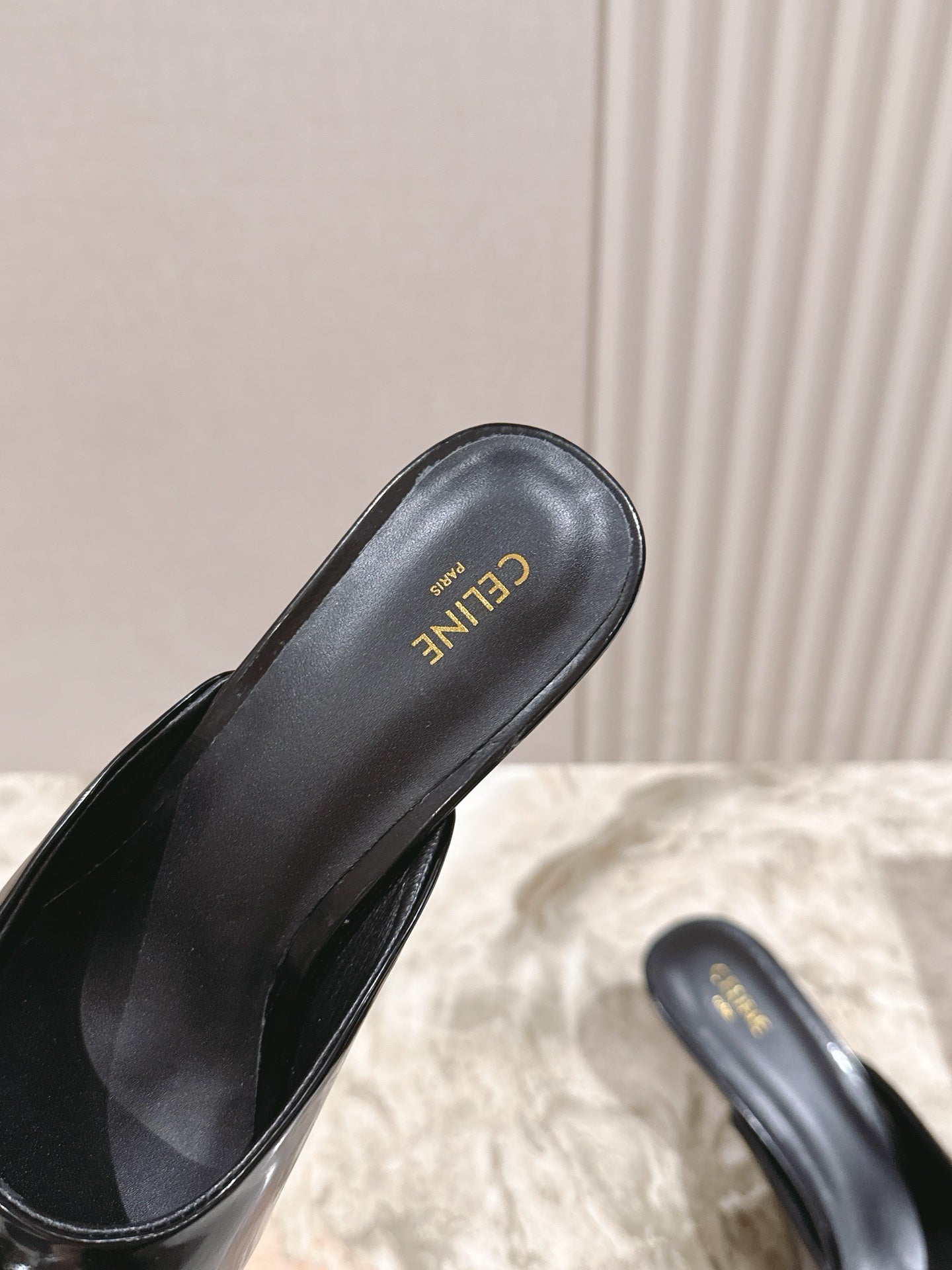 CELINE 25S ALMA TRIOMPHE MULE 45MM IN BLACK CALFSKIN SILVER HARDWARE - 35