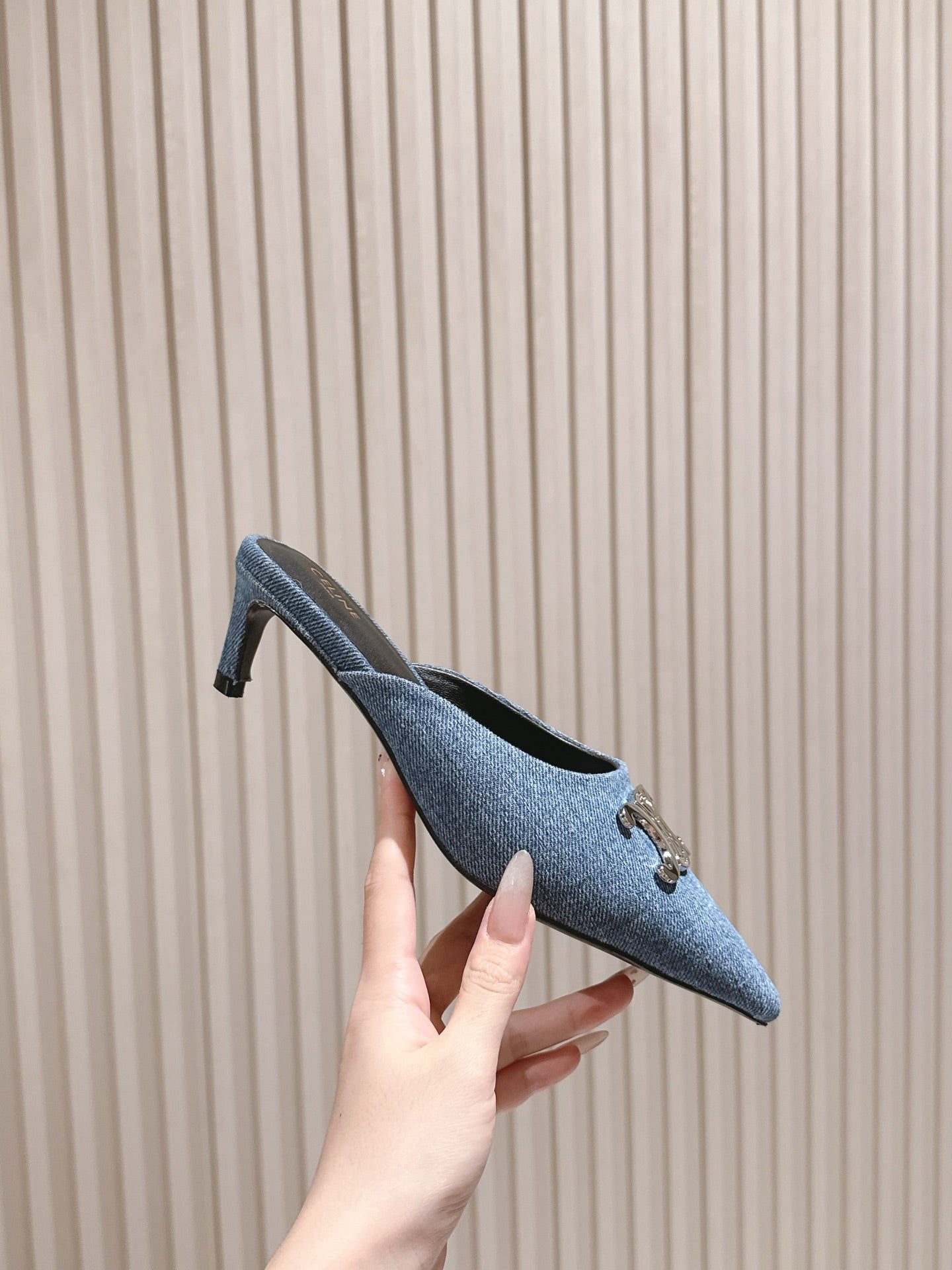CELINE 25S ALMA TRIOMPHE MULE 45MM IN DENIM SILVER HARDWARE - 35