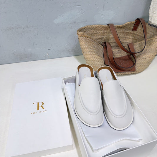 THE ROW 26S LOAFER MULES IN WHITE SMOOTH CALFSKIN