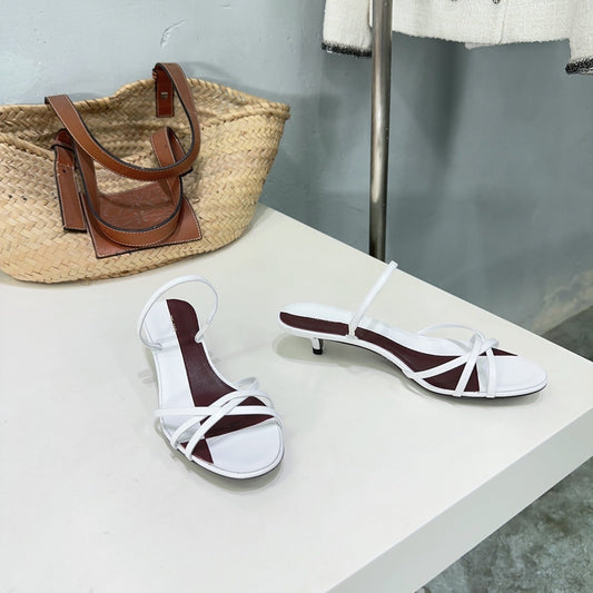 БОСОНІЖКИ THE ROW 26S STRAPPY KITTEN HEEL НА ПІДБОРАХ 30 ММ, БІЛА ТЕЛЯЧА ШКІРА
