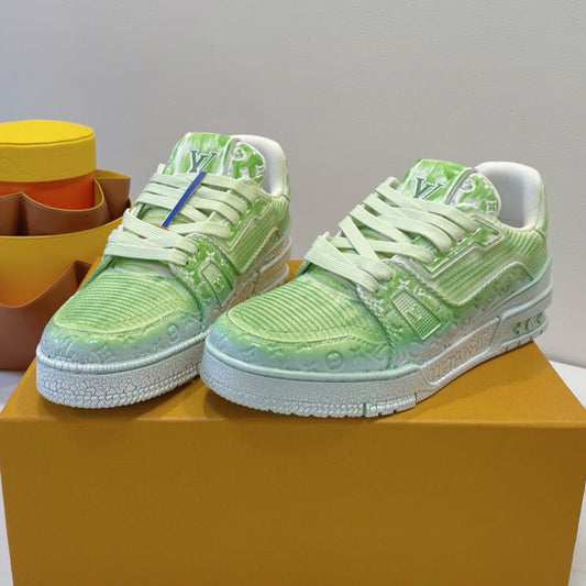 LV TRAINER MAXI SNEAKER IN GREEN PASTEL EMBOSSED CALFSKIN - 35