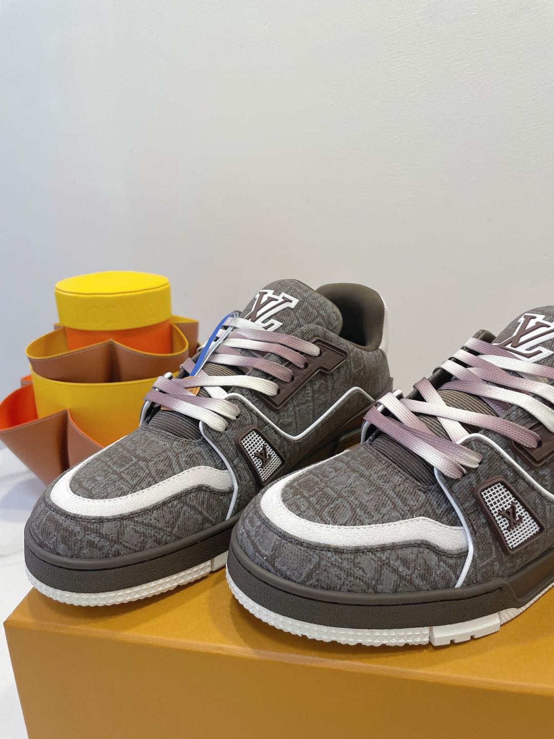TRAINER SNEAKER IN WOOD BROWN MONOGRAM DENIM FABRIC - 35