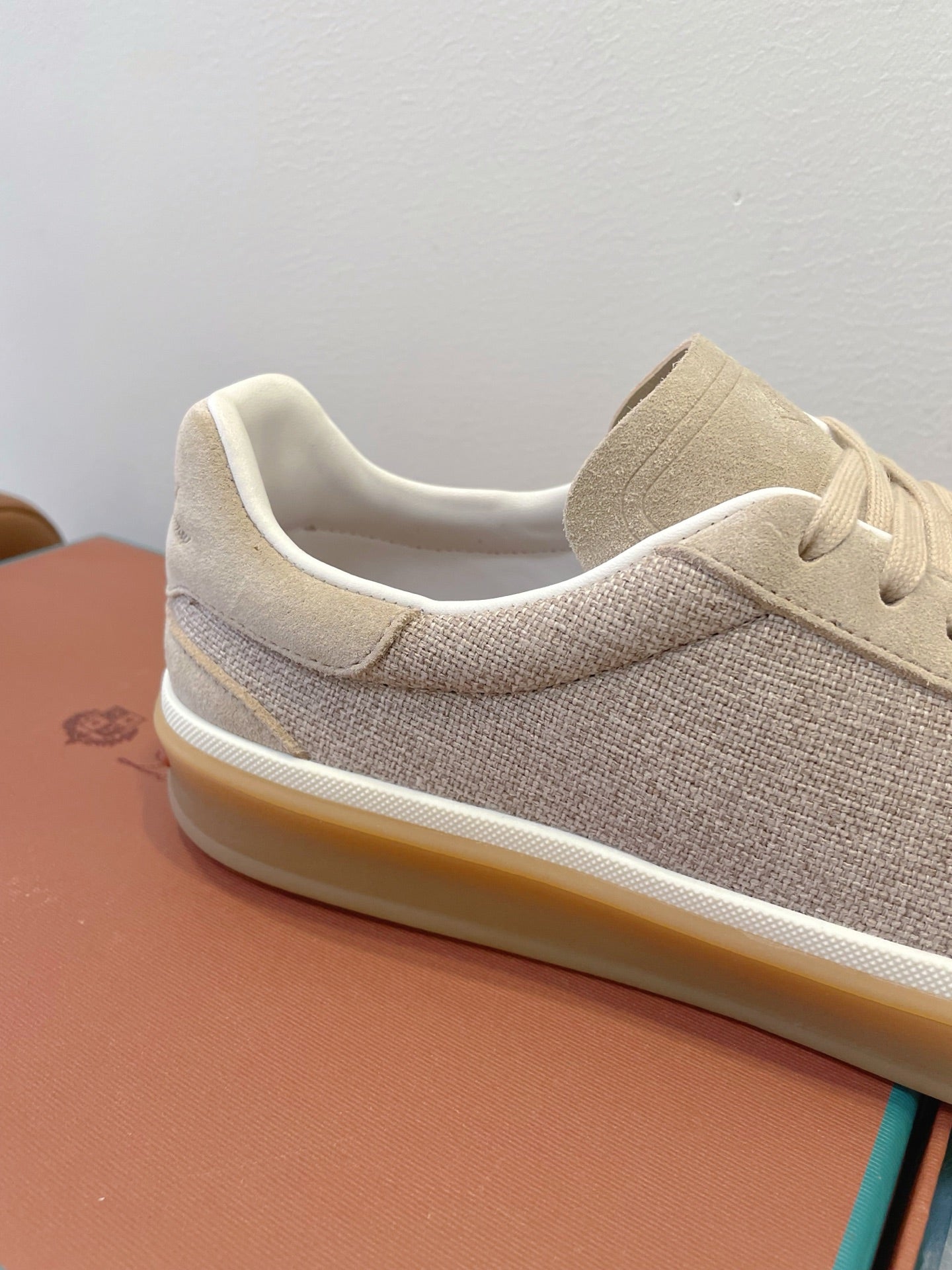 SNEAKERS IN LIGHT BEIGE SUEDE WITH CANVAS - 35