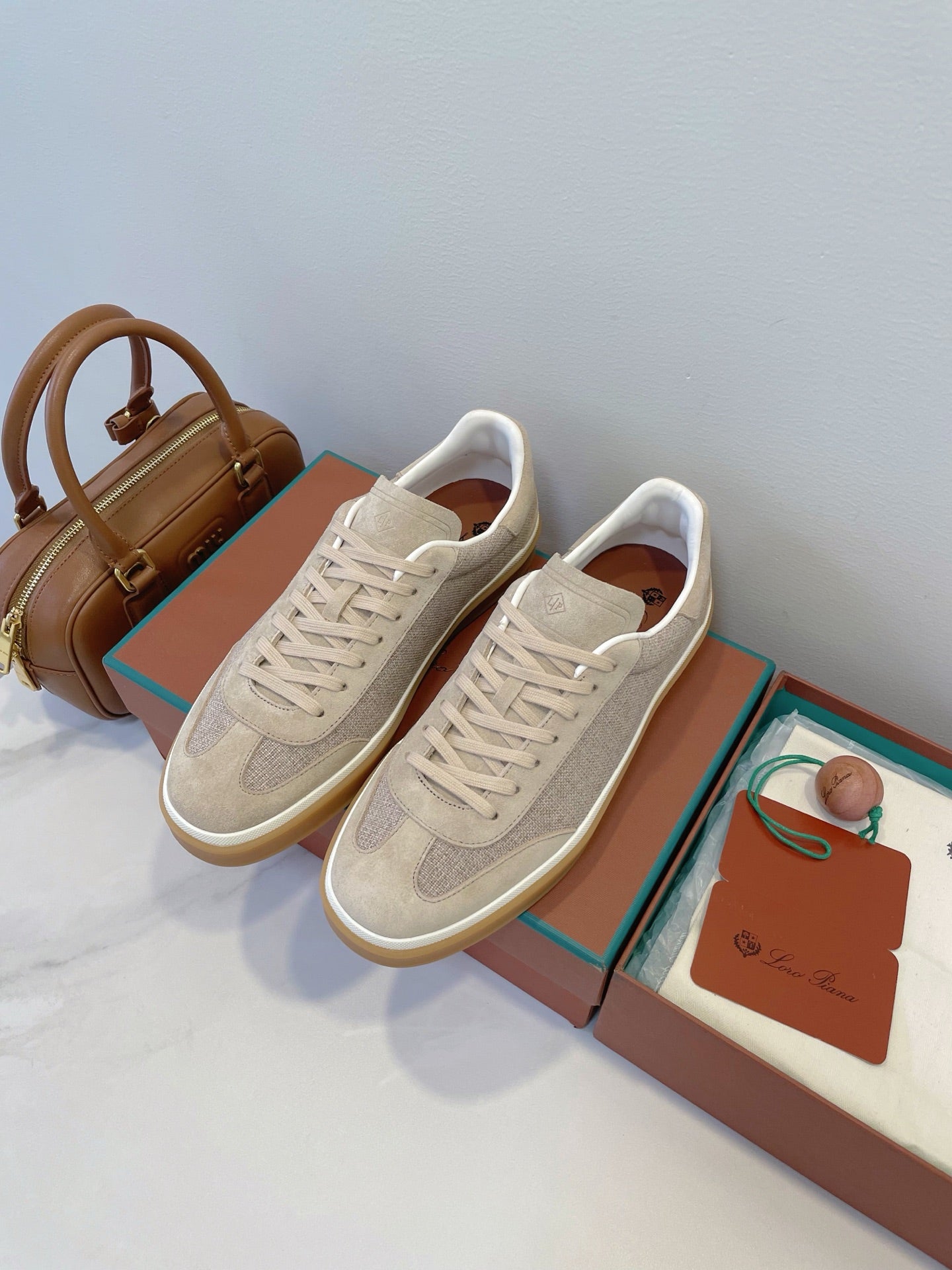 SNEAKERS IN LIGHT BEIGE SUEDE WITH CANVAS - 35
