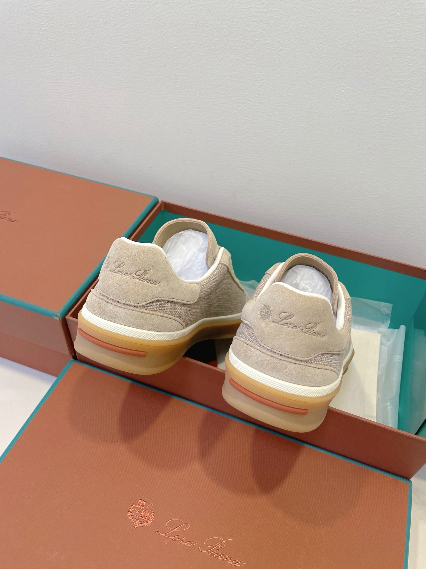 SNEAKERS IN LIGHT BEIGE SUEDE WITH CANVAS - 35