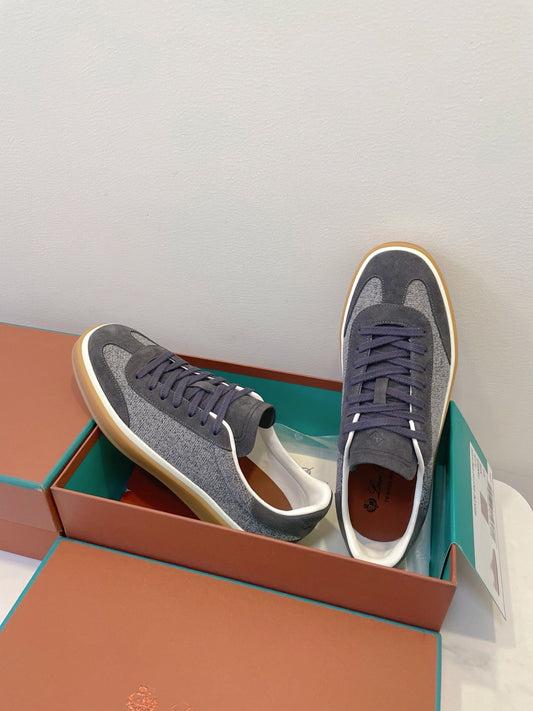 SNEAKERS IN DARK GREY SUEDE WITH CANVAS - 35