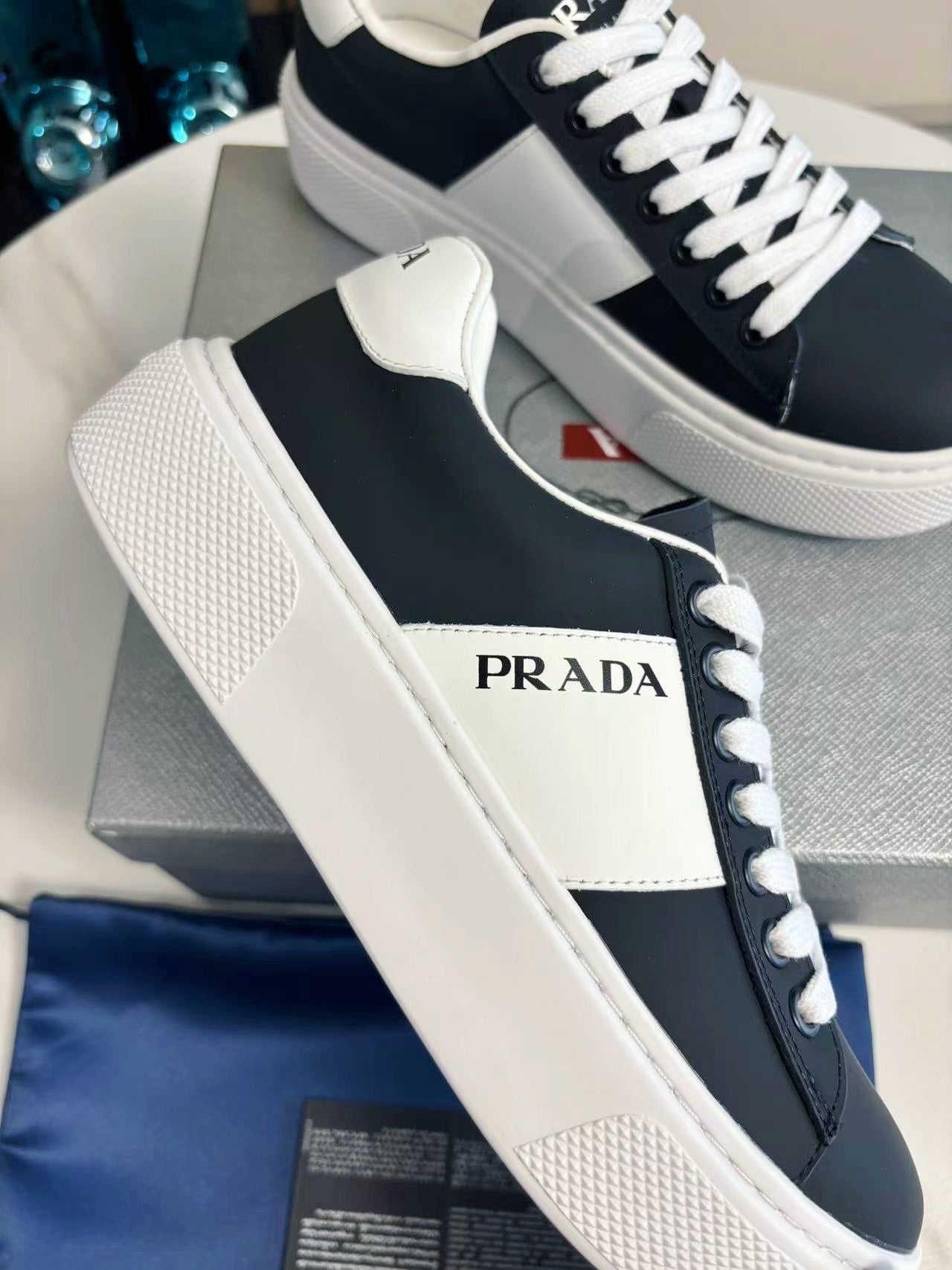 PRADA 25S LEATHER LOGO OUTLET SNEAKERS BLUISH BLACK CALFSKIN - 35
