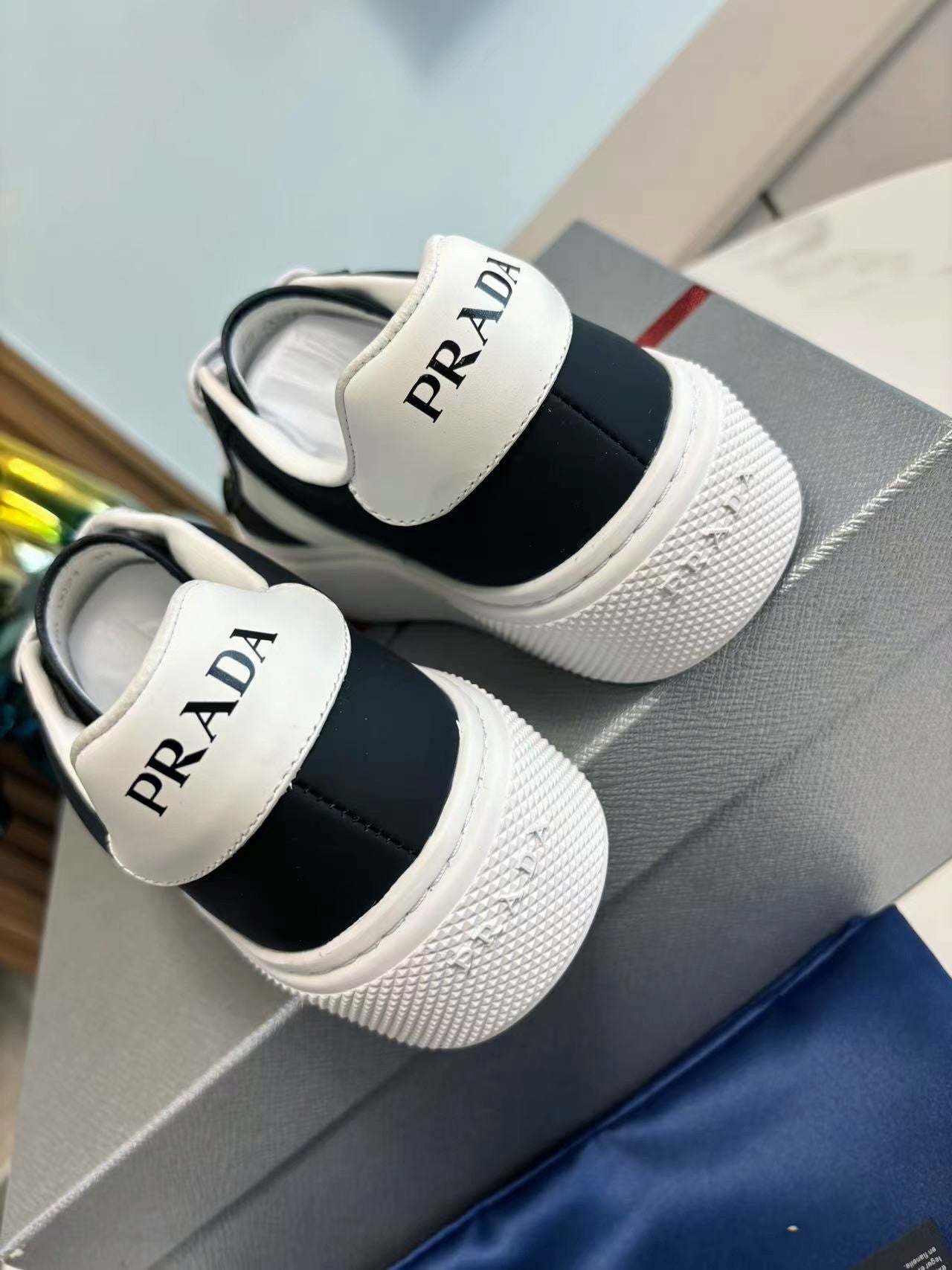 PRADA 25S LEATHER LOGO OUTLET SNEAKERS BLUISH BLACK CALFSKIN - 35