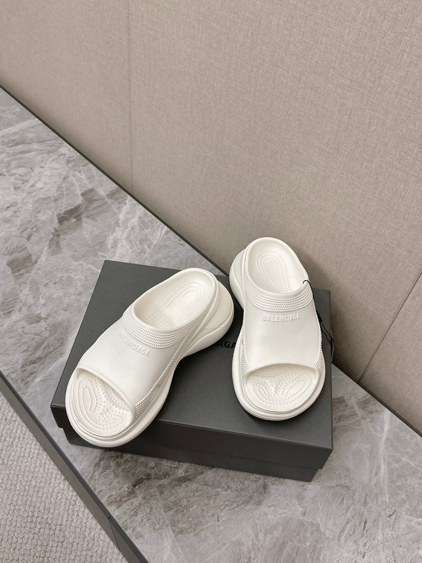 POOL CROCS SLIDE SANDAL IN WHITE RUBBER - 35