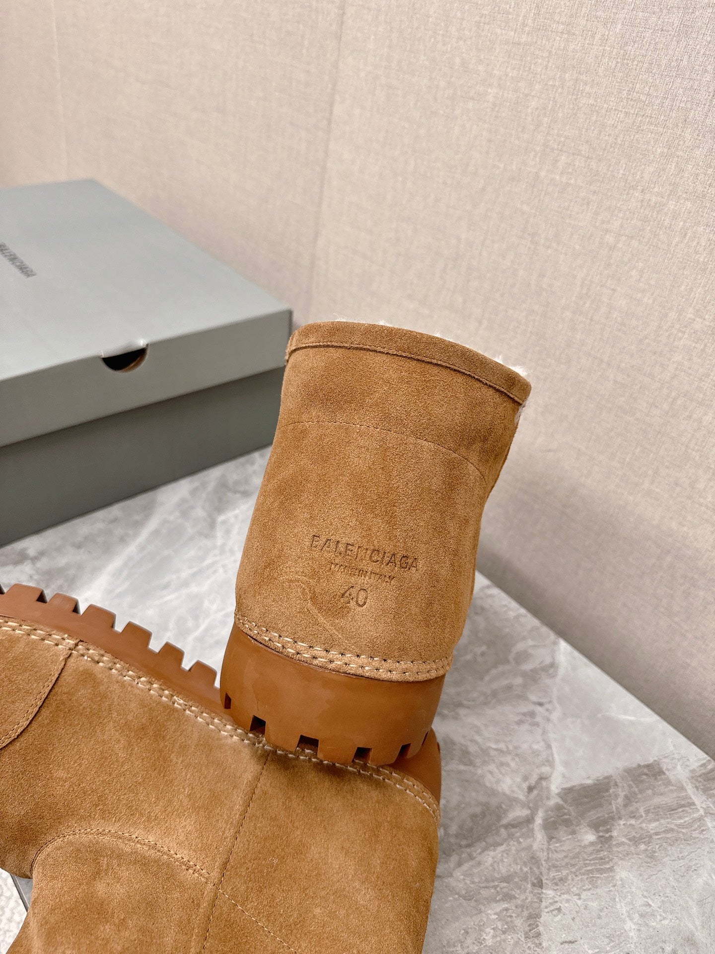 ALASKA BOOTIE IN CIDER BROWN SUEDE AND WOOL LINING - 35