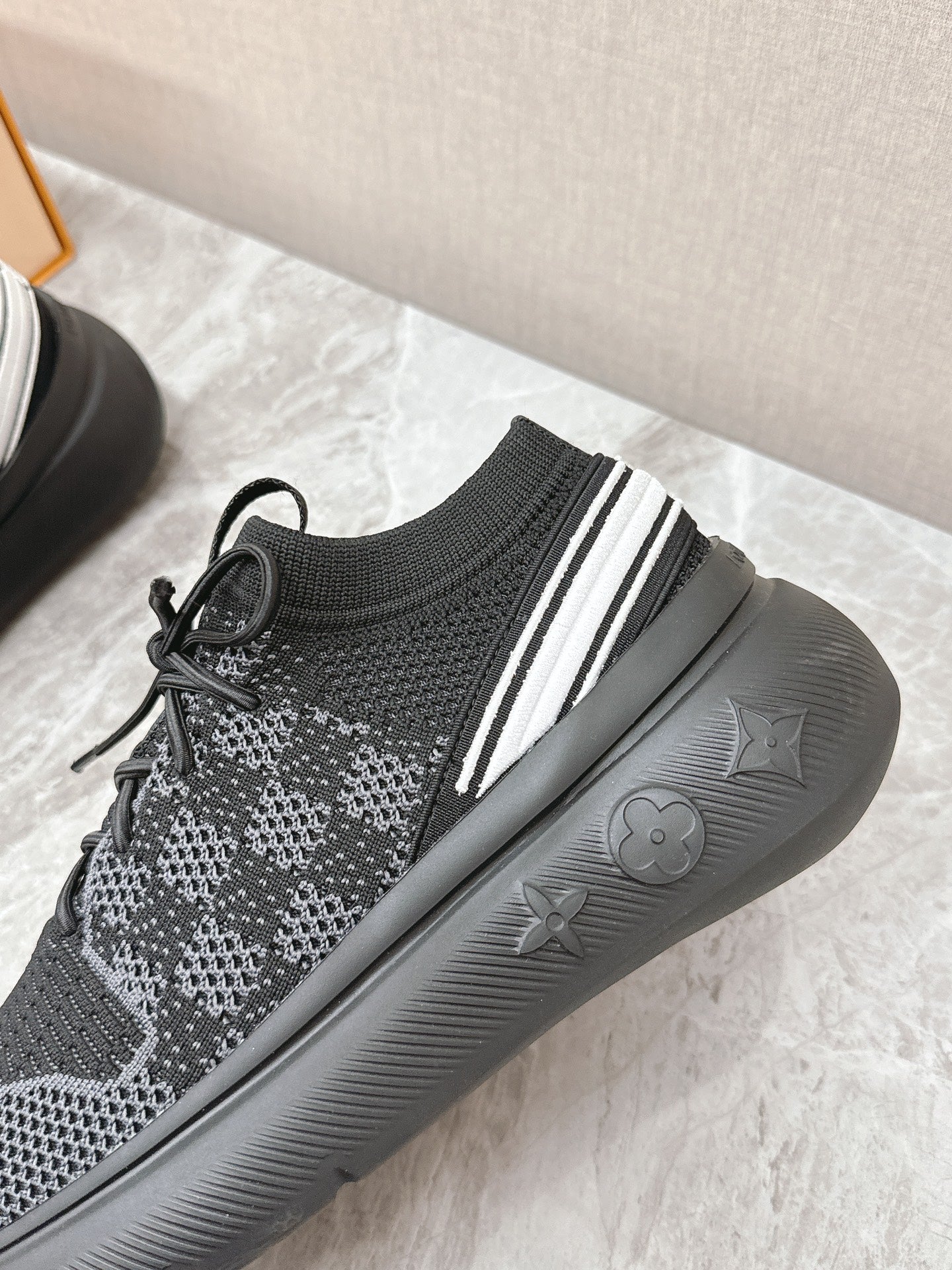 SNEAKERS IN BLACK DAMIER ELASTIC FABRIC - 39