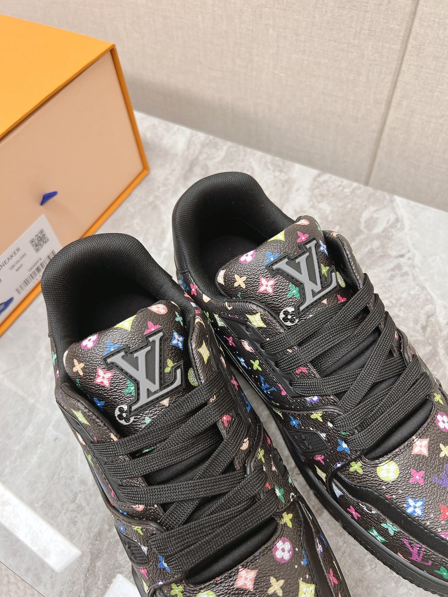 TRAINER SNEAKER IN BLACK MIX COLORFUL CALFSKIN - 35