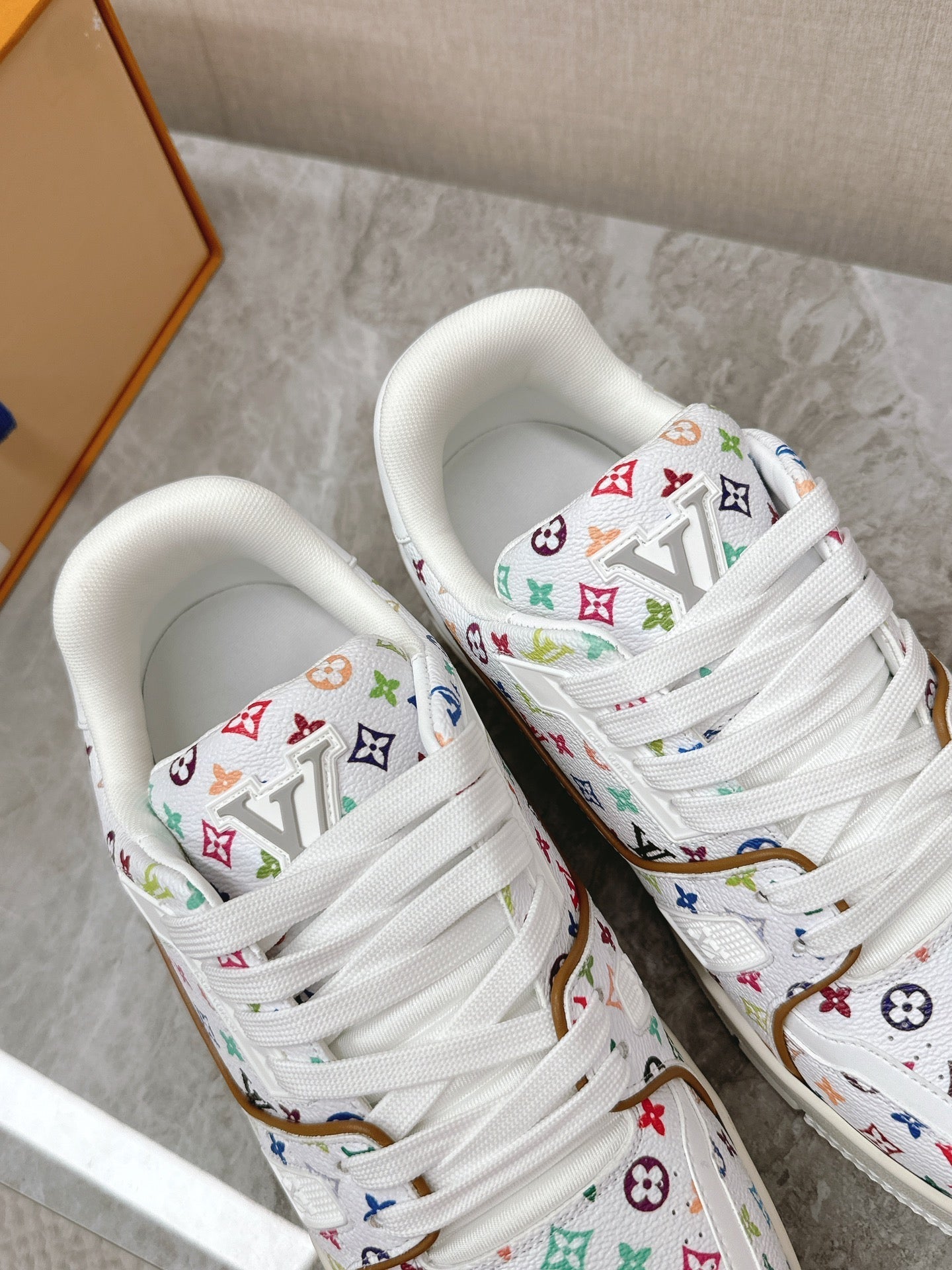 TRAINER SNEAKER IN WHITE MIX COLORFUL CALFSKIN - 35