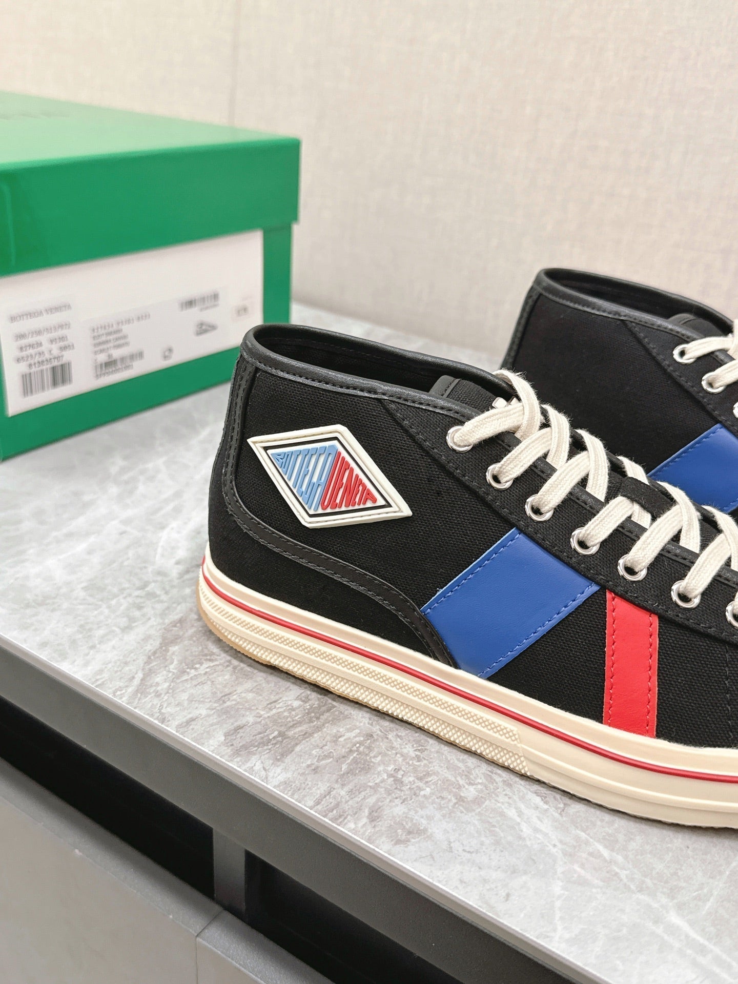 ELIOT SNEAKER IN BLACK MIX BLUE AND RED CANVAS AND CALFSKIN - 35