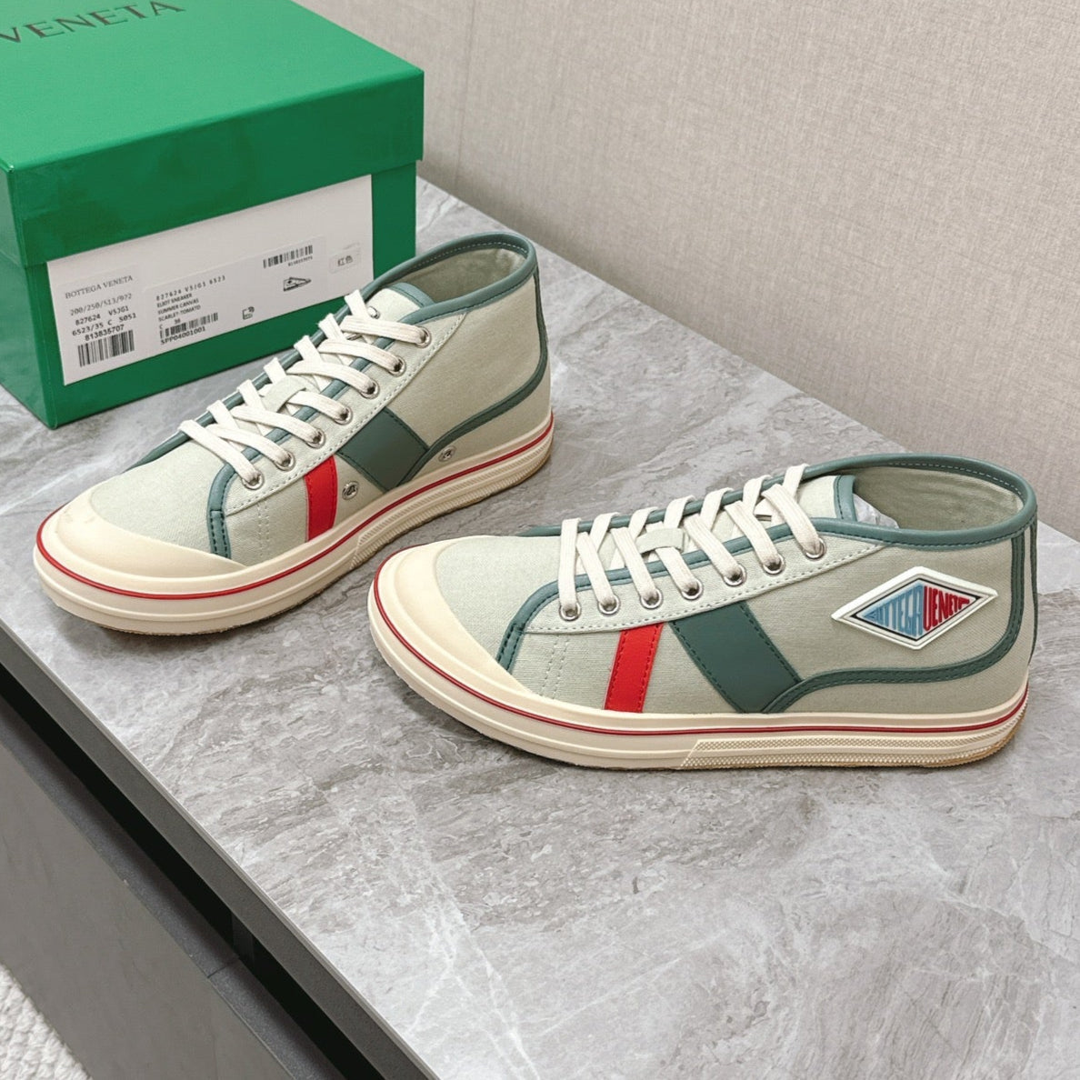 ELIOT SNEAKER IN GREEN PASTEL CANVAS AND CALFSKIN - 35