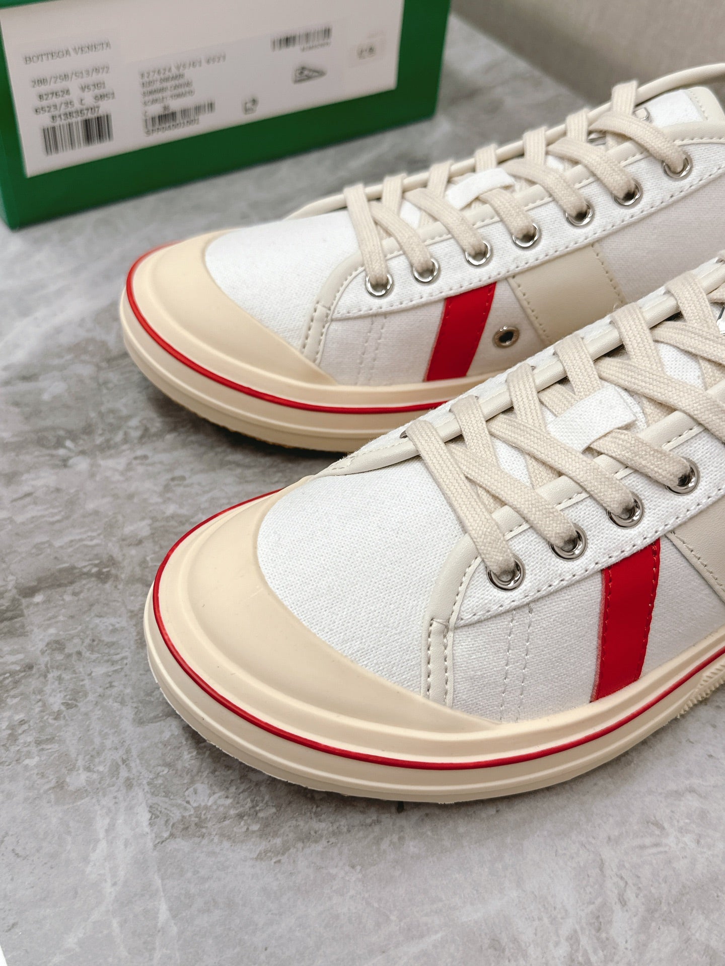 ELIOT SNEAKER IN WHITE MIX CHERRY RED CANVAS AND CALFSKIN - 35