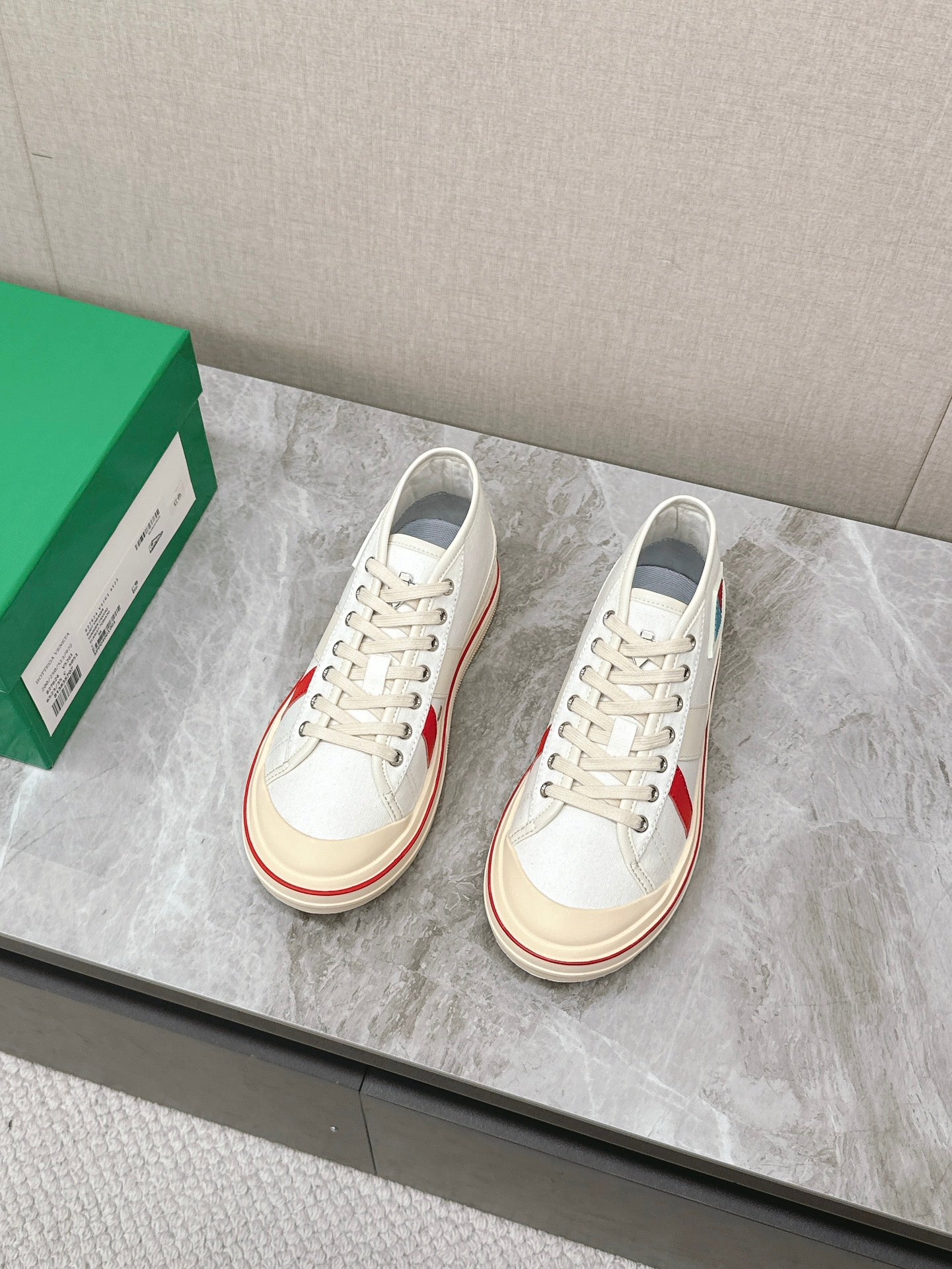 ELIOT SNEAKER IN WHITE MIX CHERRY RED CANVAS AND CALFSKIN - 35