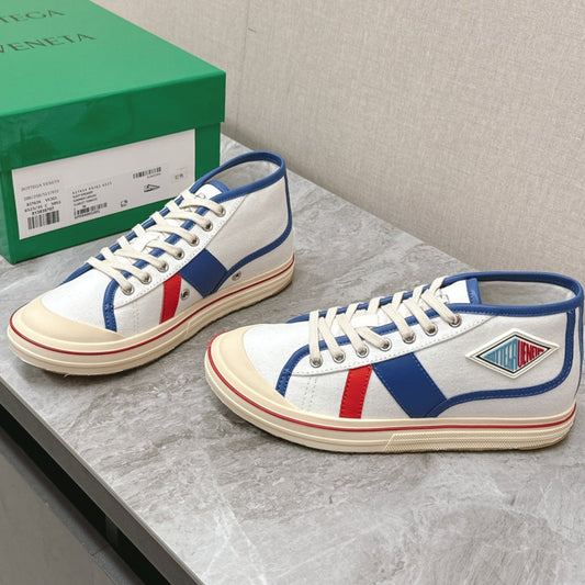 ELIOT SNEAKER IN WHITE CANVAS WITH NAVY BLUE CALFSKIN - 35