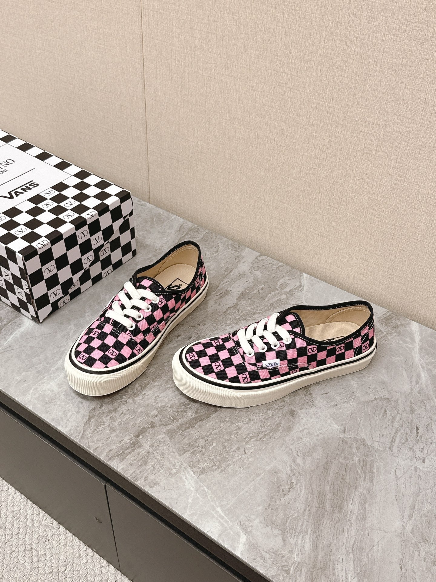 VALENTINO 25S GARAVANI X VANS SNEAKERS IN PINK MIX BLACK CANVAS - 35