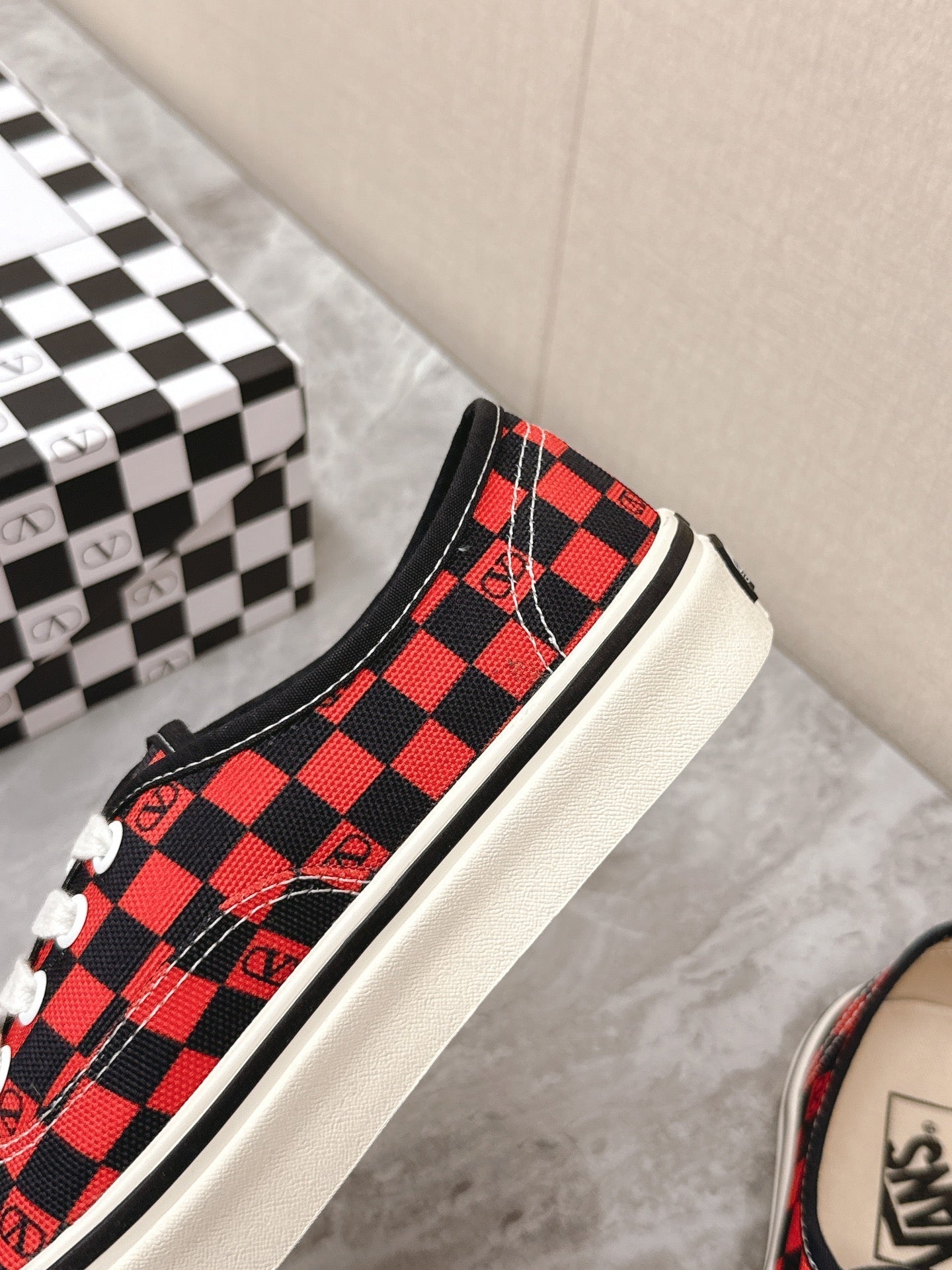 VALENTINO 25S GARAVANI X VANS SNEAKERS IN RED MIX BLACK CANVAS - 35