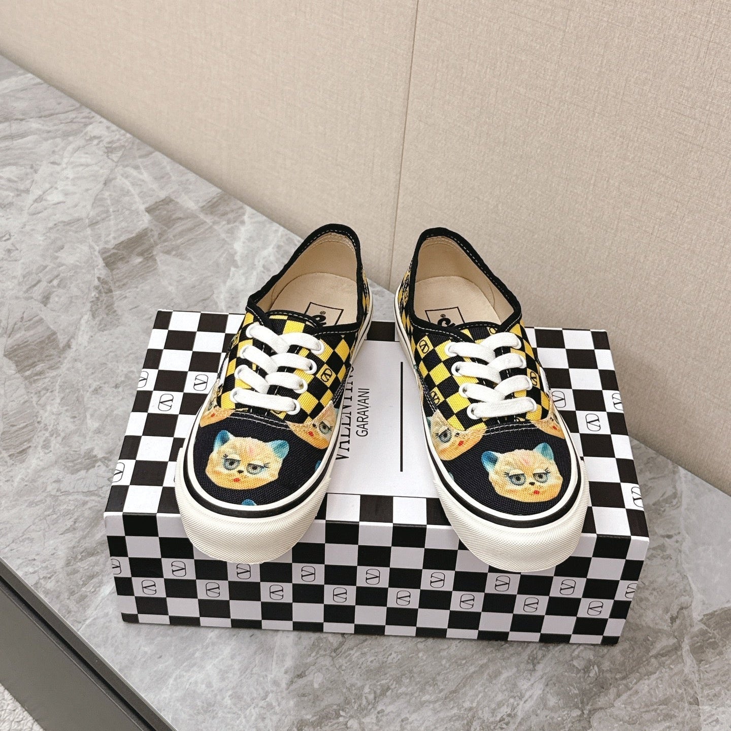 VALENTINO 25S GARAVANI X VANS SNEAKERS IN YELLOW MIX BLACK CANVAS - 35