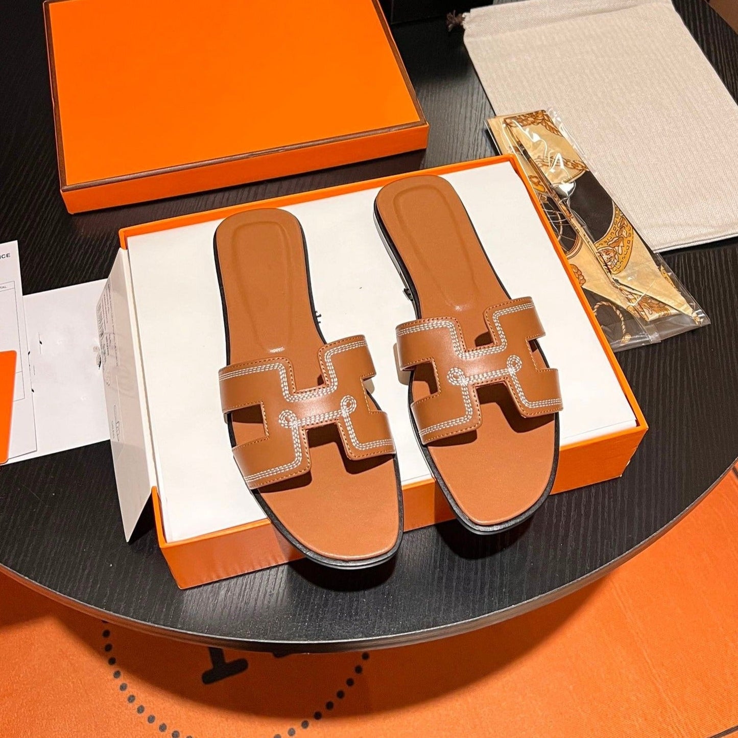 0RAN SANDAL Calfskin Sandstone - 35