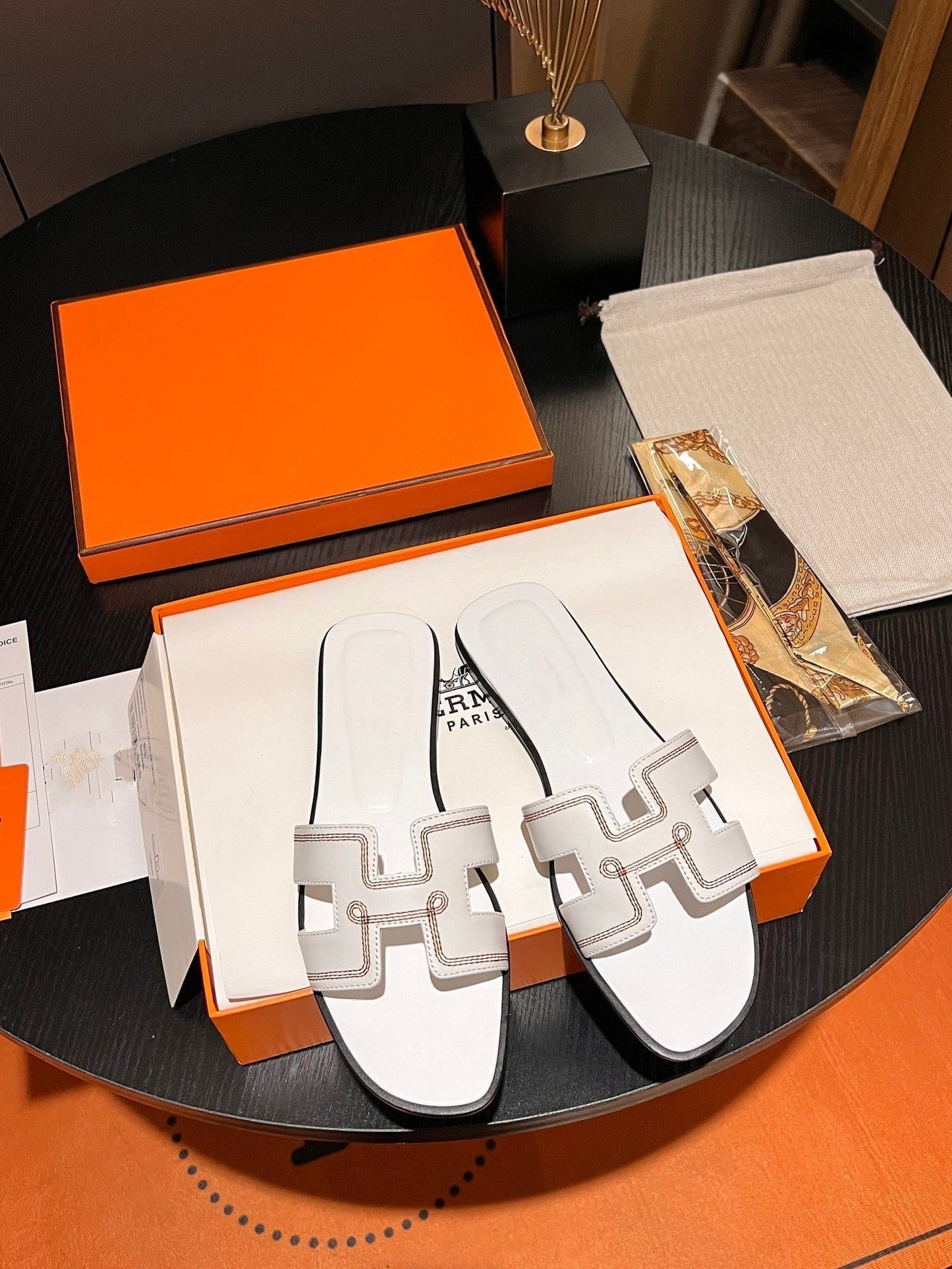 0RAN SANDAL Calfskin White - 35